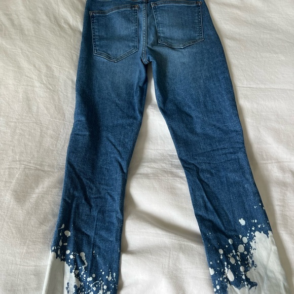 Veronica Beard dip dye jeans! - Picture 6 of 6